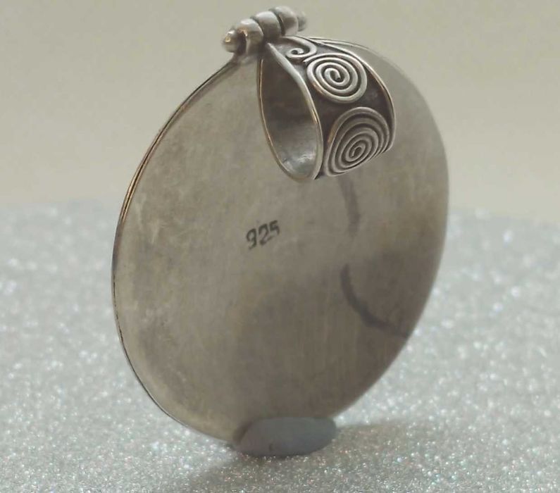 Pandantiv rotund din argint 925 cu spirale