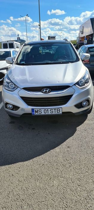 Hyundai ix35 Hyundai IX35 Automata 2.0 Diesel 4x4 Panoramic Piele Maro Keyless 184C