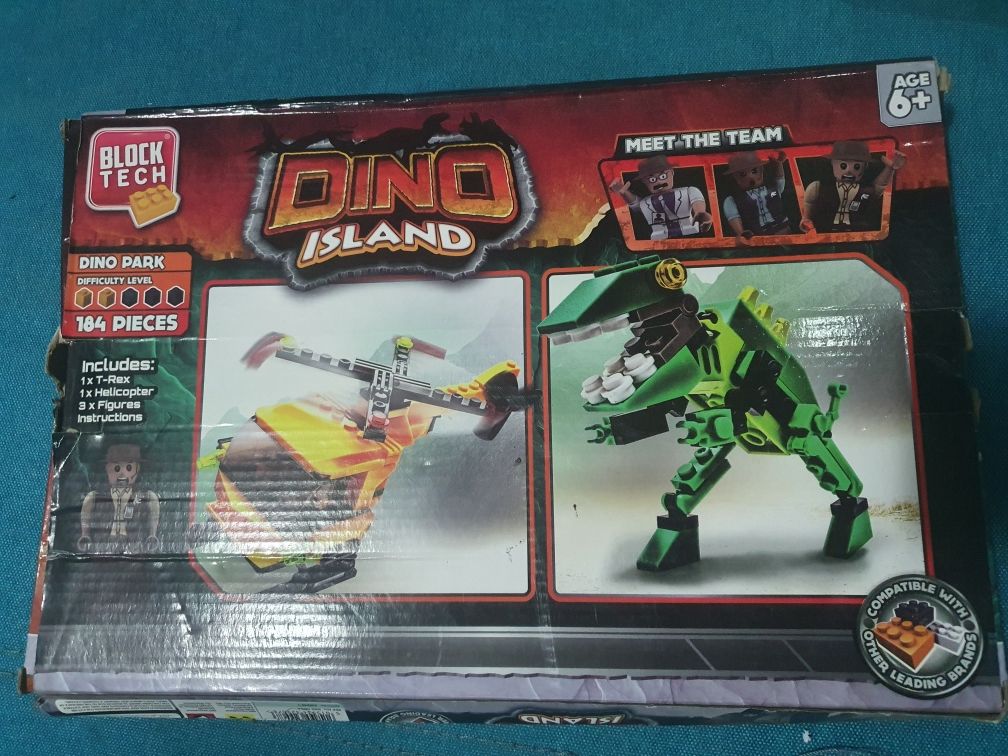 Joc tip lego de la Block Tech -Dino Island, Dinozaur + elicopter 184pc
