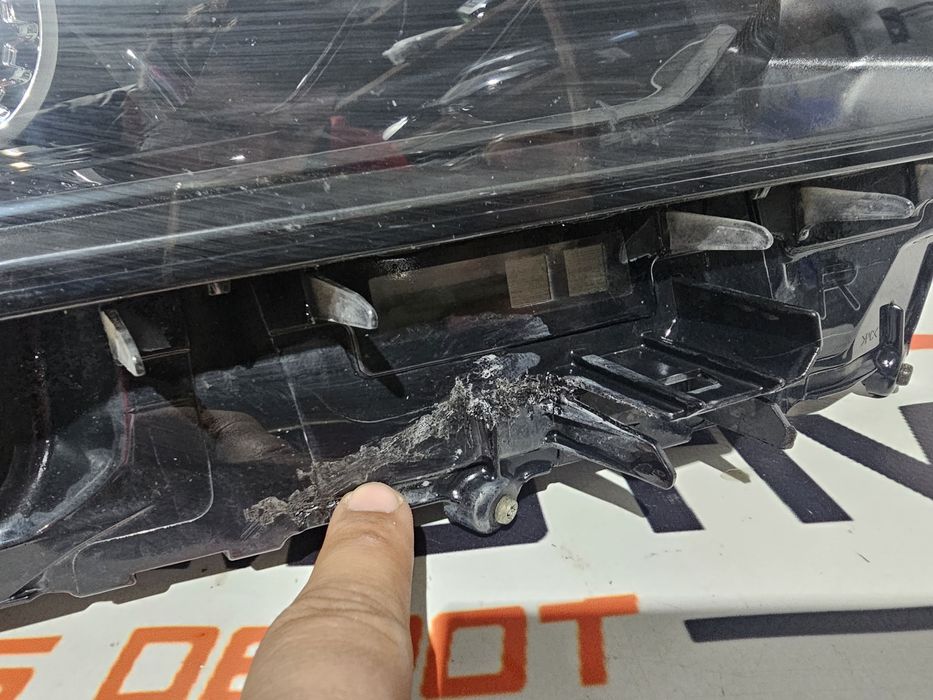 Far dreapta led Lexus NX Facelift dupa 2017