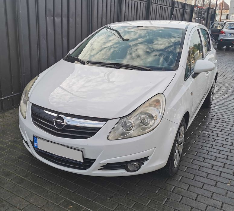 OPEL CORSA • 1.2 benzina • 80 CP • 2010 • 157.000km • ocazie