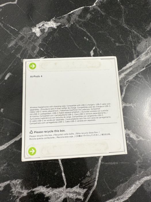 Casti apple airpods 4