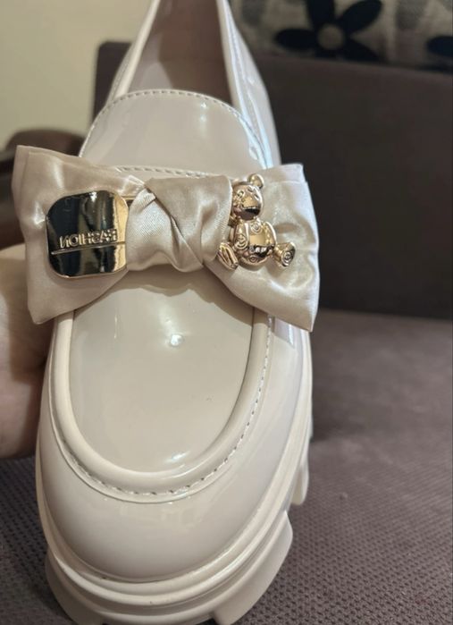 Mocasini accesorizati