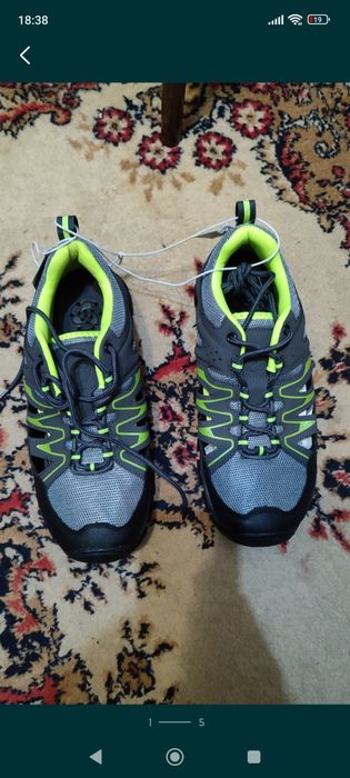 Продам кросовки летний вариант