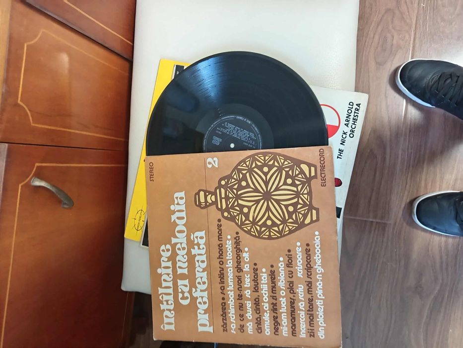 Viniluri originale de vanzare