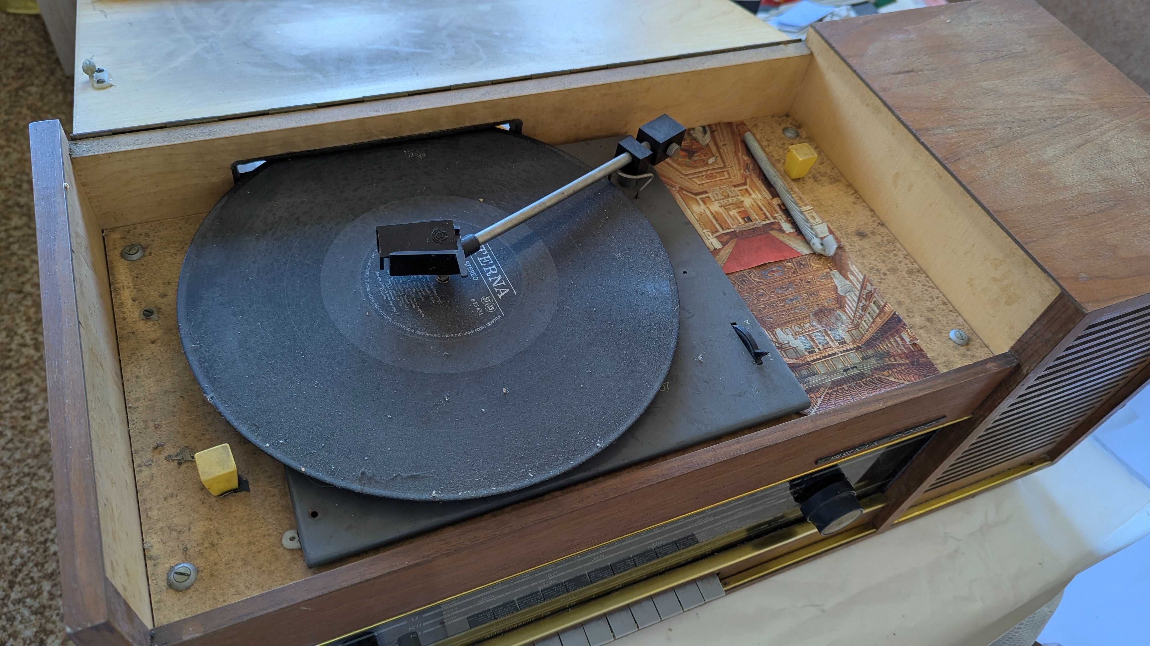 3 РАДИА (Retro REMA 2080 Phono + SELENA B210 Made in USSR + VEF 206)