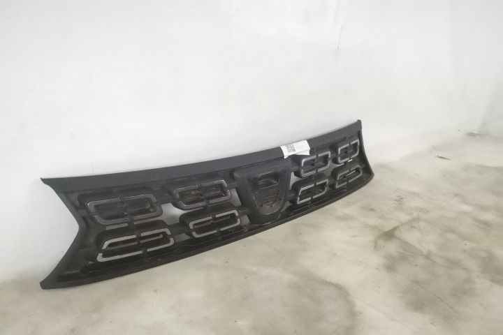 Grila Centrala Radiator Originala In Stare Buna Dacia Duster 2 2018 20