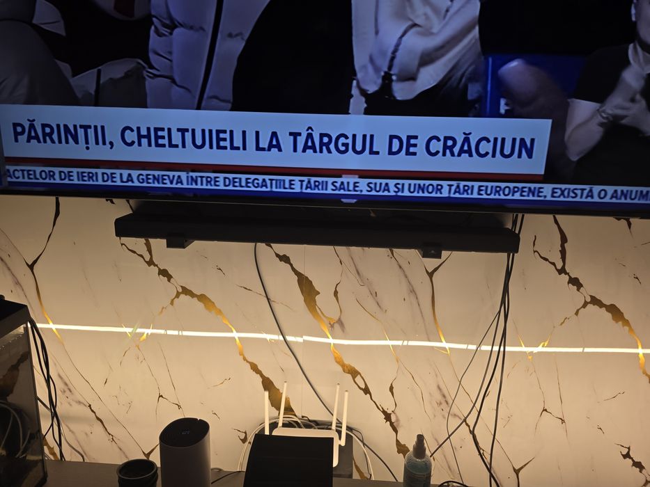 SoundBar Samsung Harmann Kardon HW-Q60R în starefoarte  bună