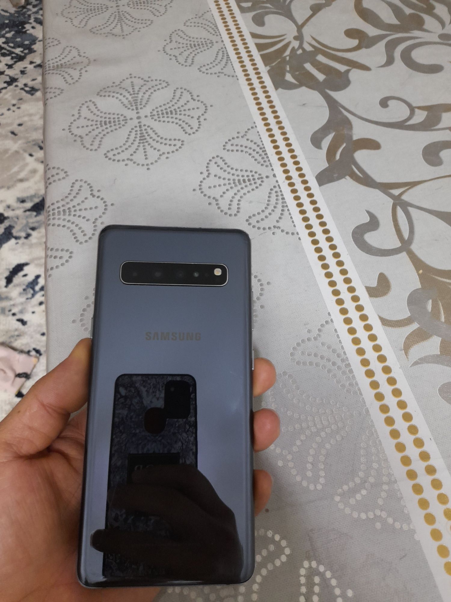 Samsung S10 5G 256/8gb obmen appleX dan balandiga