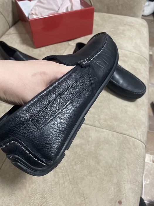 Продам кожанные ботинки и туфли