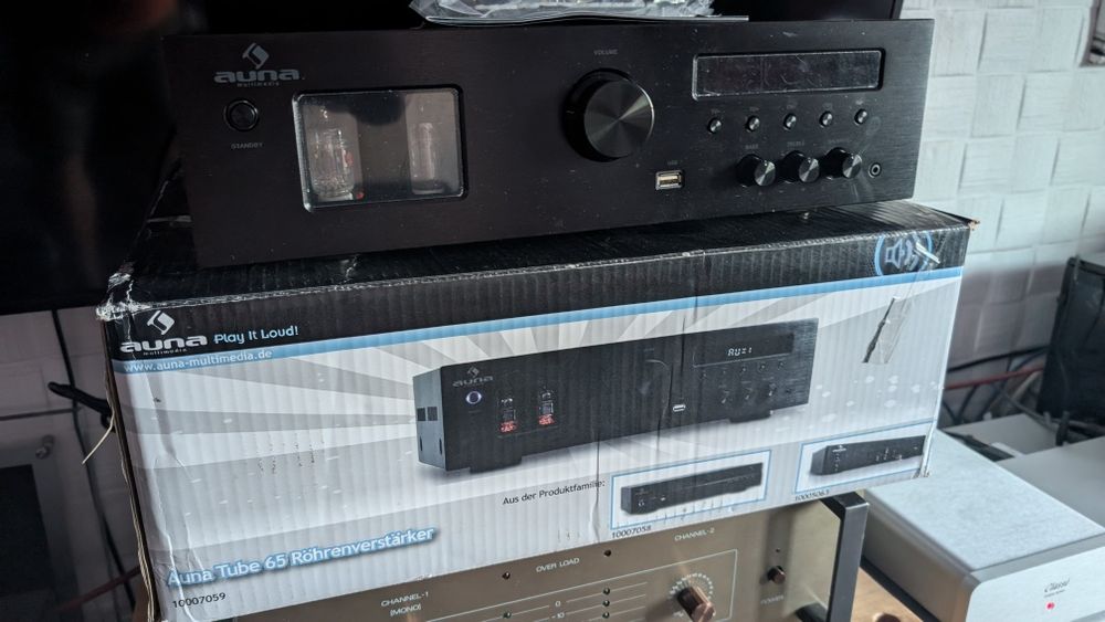Aune tube 65 ( schimb) amplificator ,dac , radio , Lampi