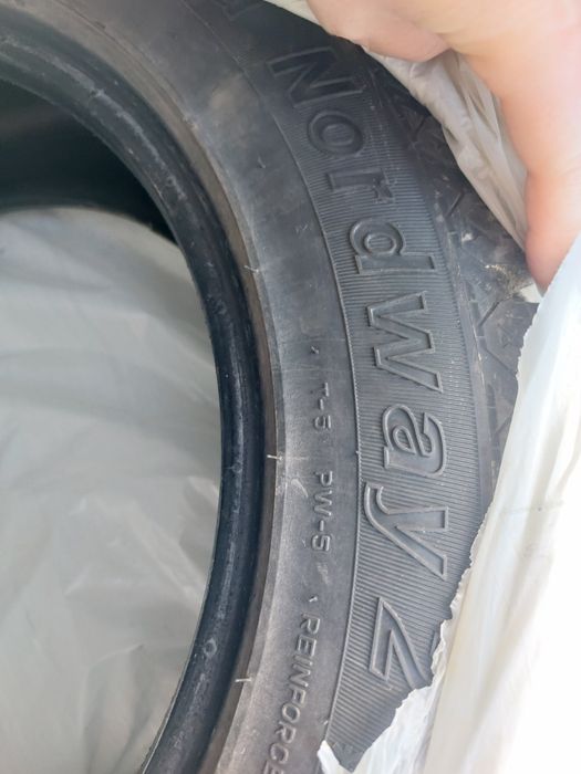 Продам зимние шины