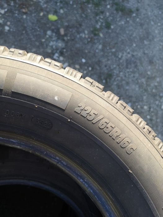 Anvelope, cauciucuri iarnă Michelin si Semperit 225 65 16c