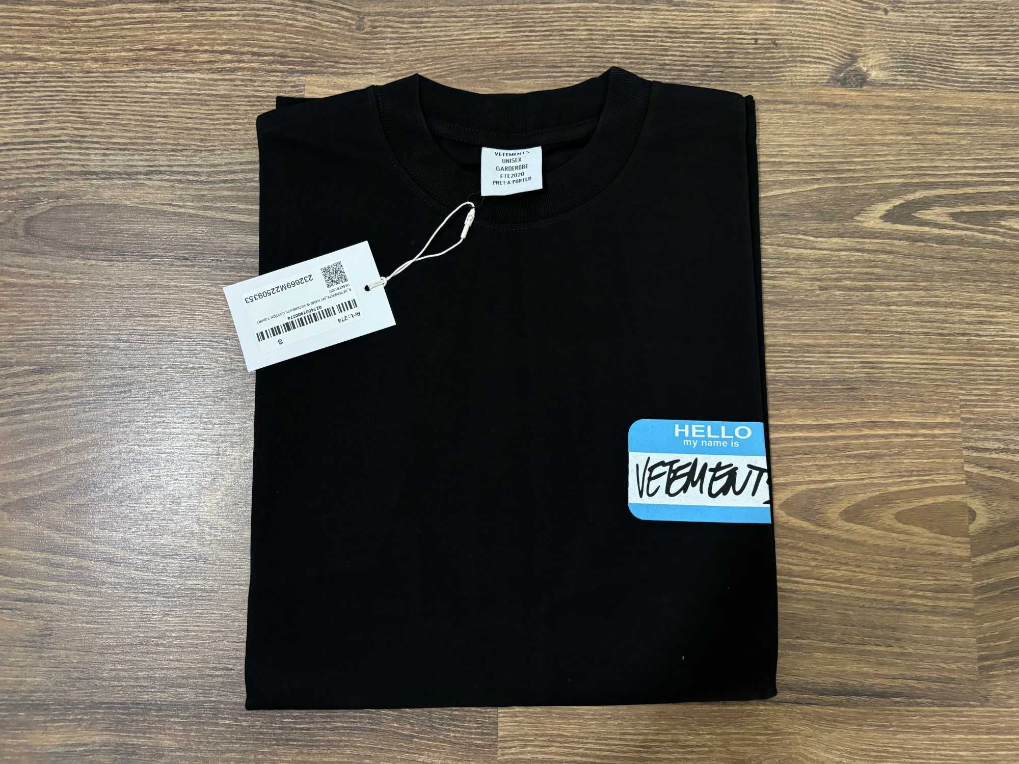 Унисекс Тениска VETEMENTS Oversize Черна/Бяла