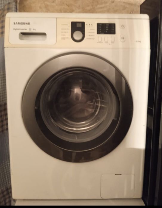 Продам стиральную машину