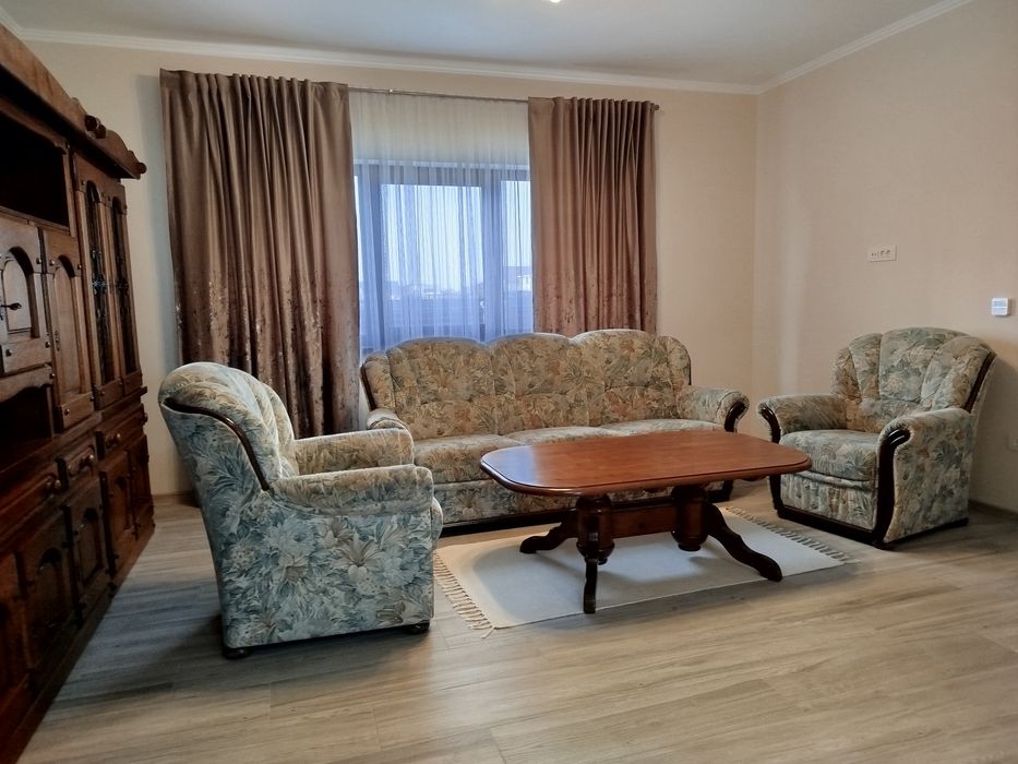 Proprietar închiriez duplex Moșnița Nouă,4 camere