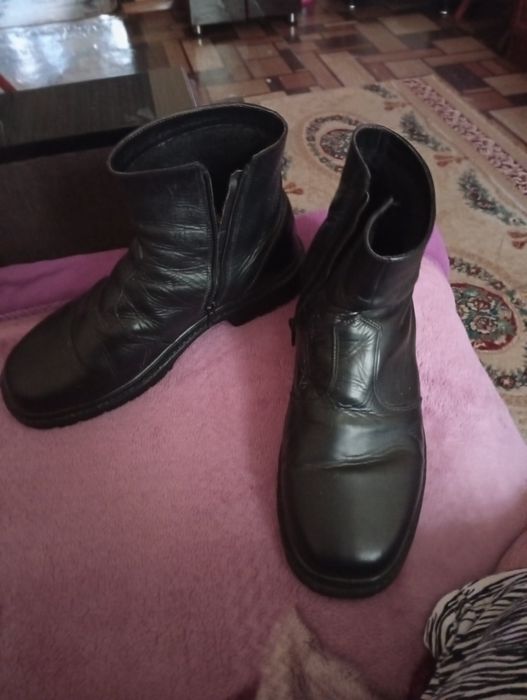 Мужская обувь великан