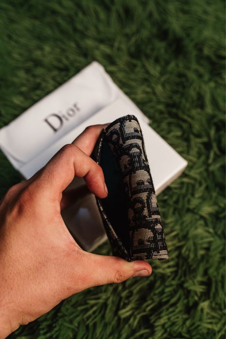 Dior Oblique Vertical Bifold Card Holder