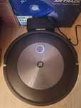 Vand iRobot Roomba j7 ca nou