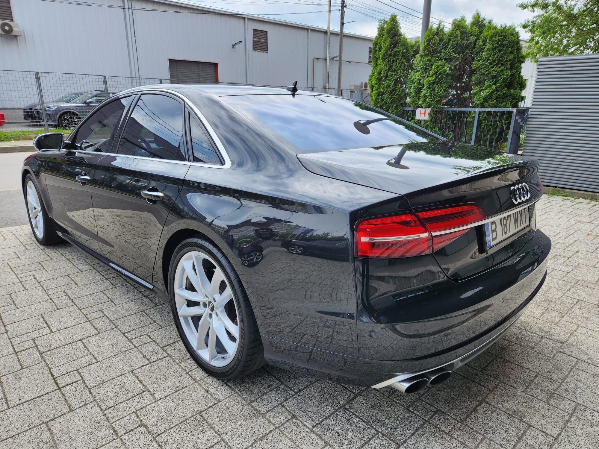 Audi S8 Facelift Extra Full 2015 Propietar 85.500 km 700 cp Variante