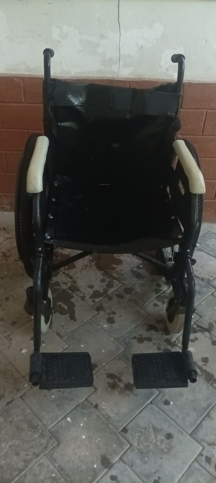 Nogironlar aravachasi