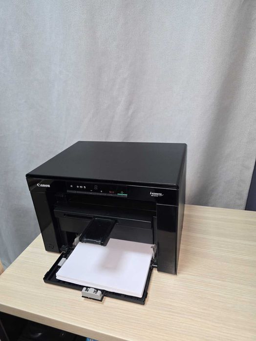 Продается принтеры Canon MF3010