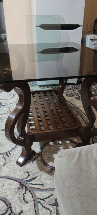 Журнальный столик