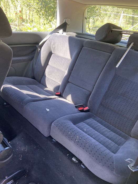 Volkswagen Golf 4, 1.4 benzină, 1999 – pt camp sau piese, vând urgent