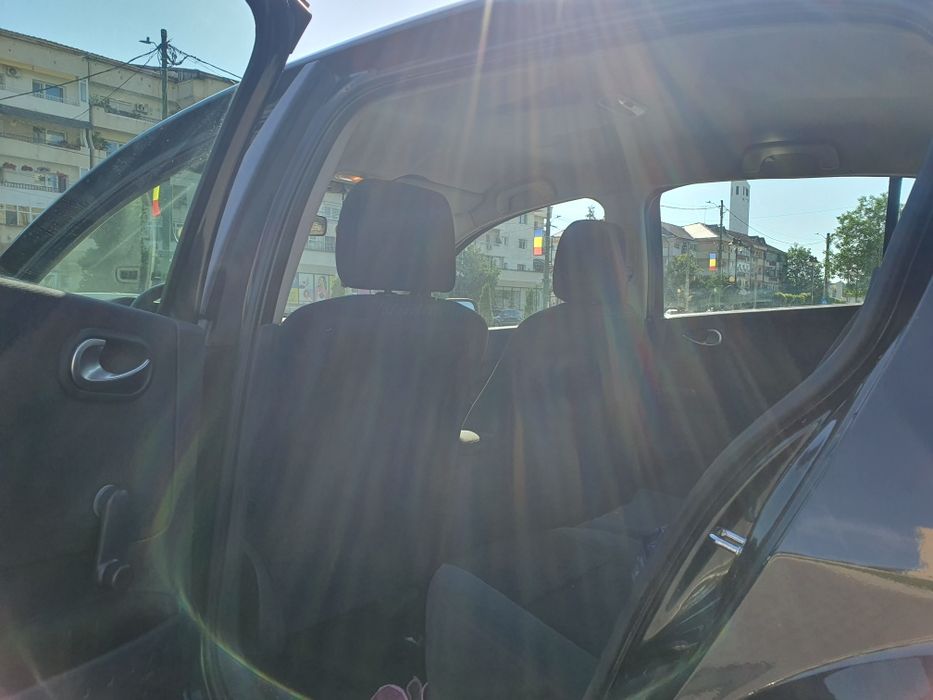 Renault Megane 2 / 1.5D / Euro 4 / 86CP / An 2008 / Facelift  / 260 K