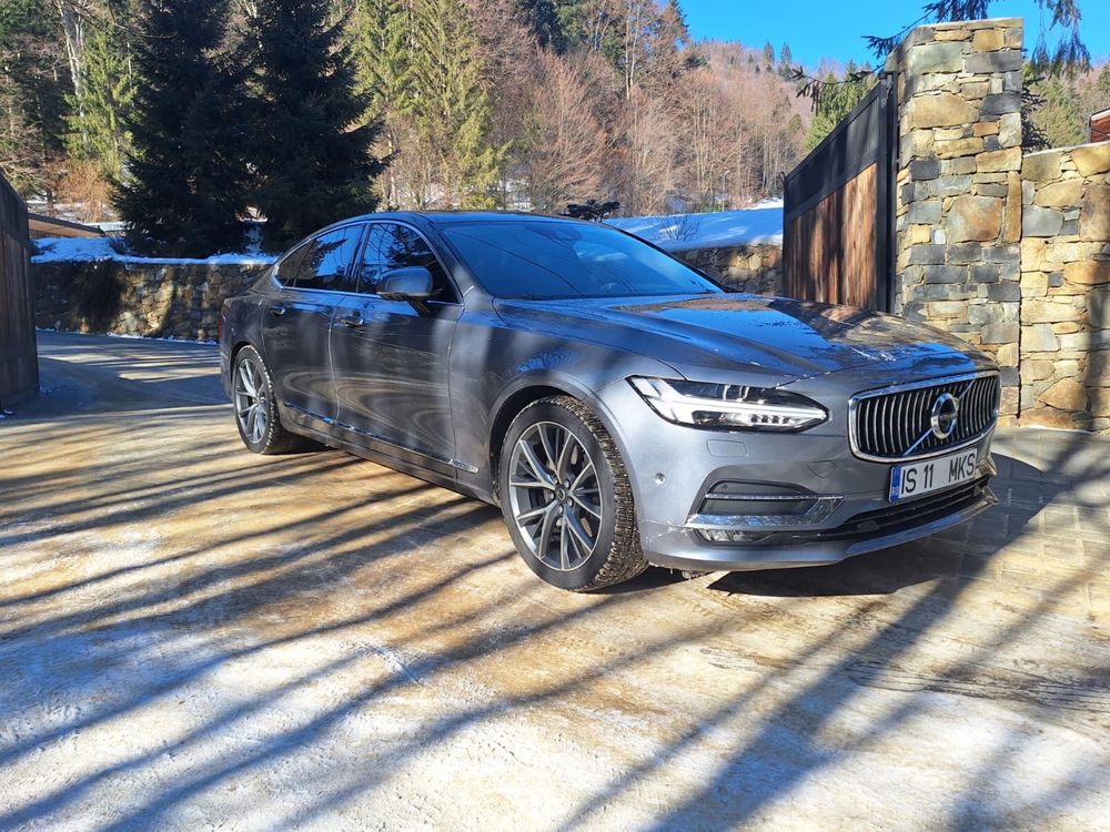 Volvo S90 D5 4x4 TVA deductibil