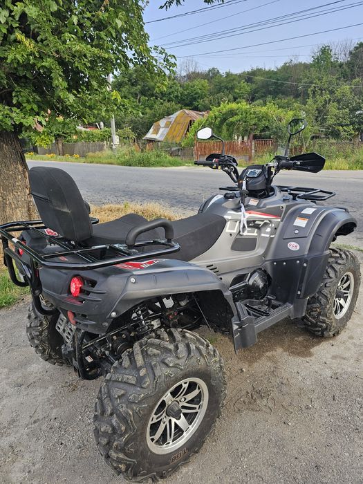 Se vinde atv TGB BLADE 550 4x4