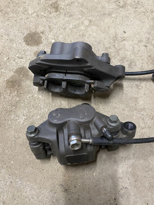 Спирачни апарати с накладки и маркучи за yamaha мотори