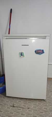 Mini frigider Heinner aproape nou încă în garanție !!
