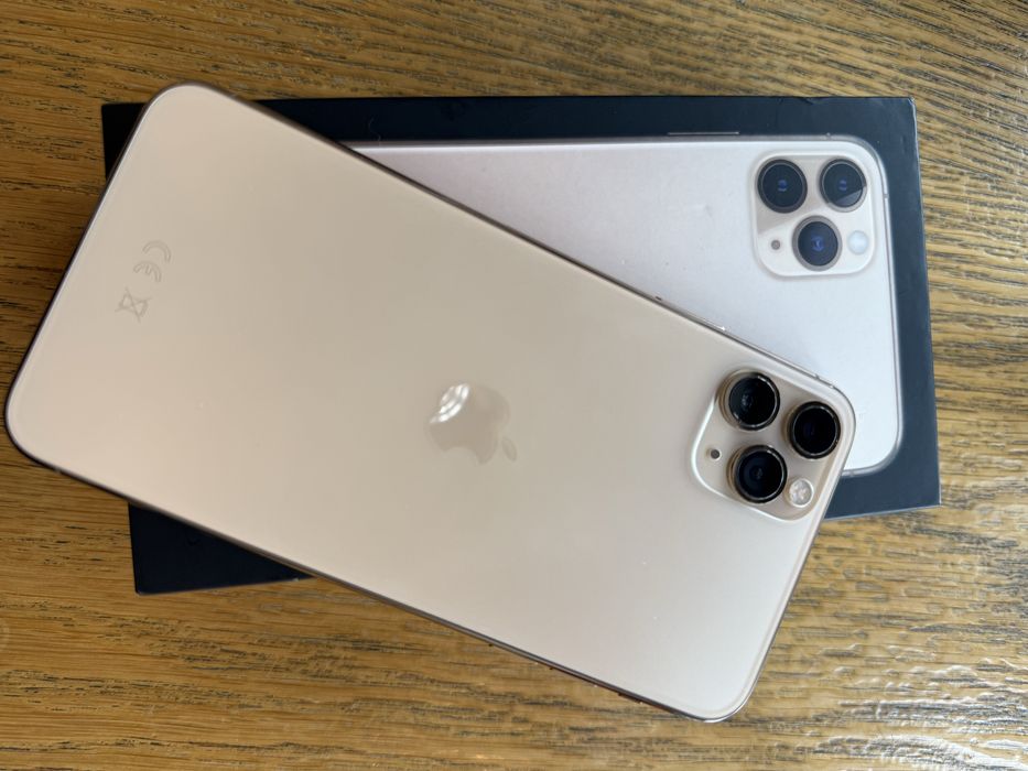 Iphone 11 pro max gold