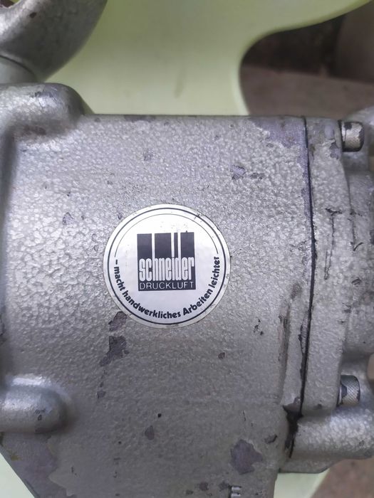 Голям гайковерт за камион , трактор, машини и др.