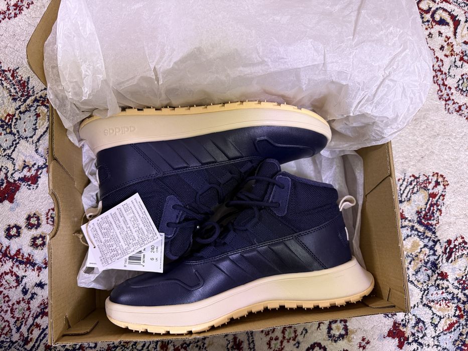 Adidas зимний обувь