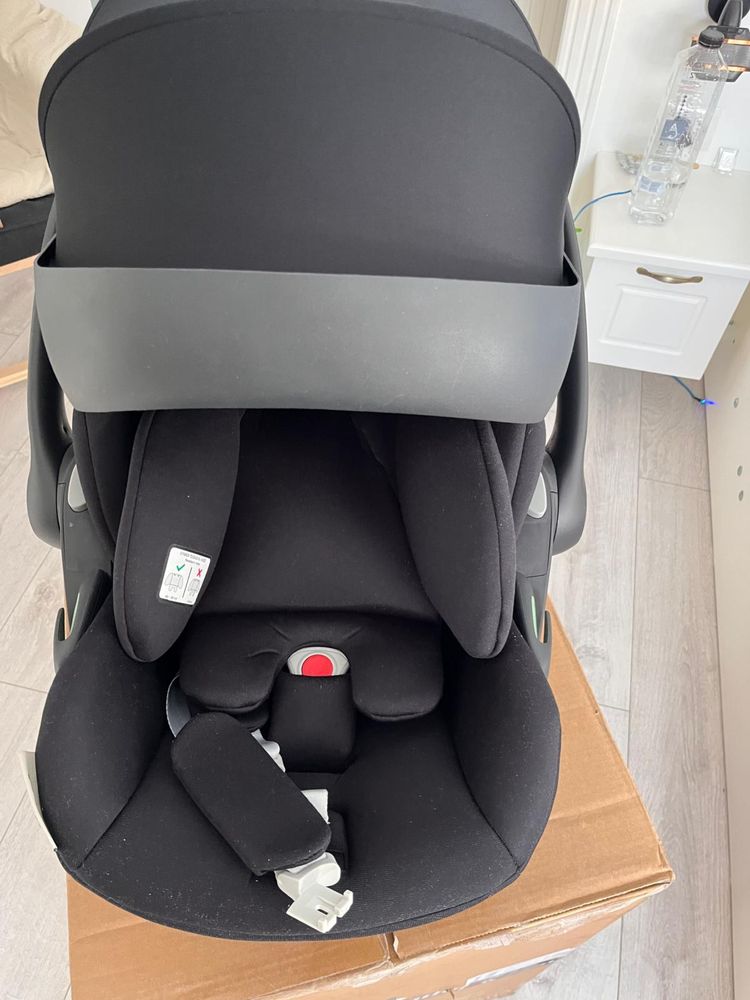 Scoica pentru bebelusi Cybex Gold Cloud G i-  Size Moon Black, negru.