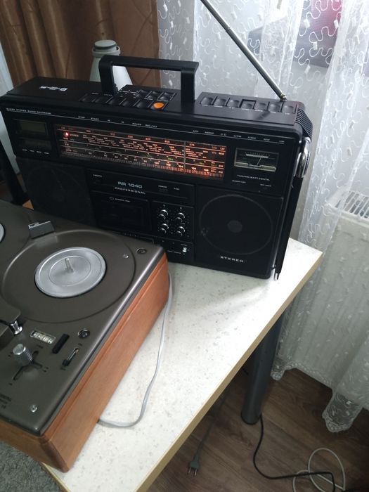 Sony sistem stereo deck. Japonia pe tuburi.