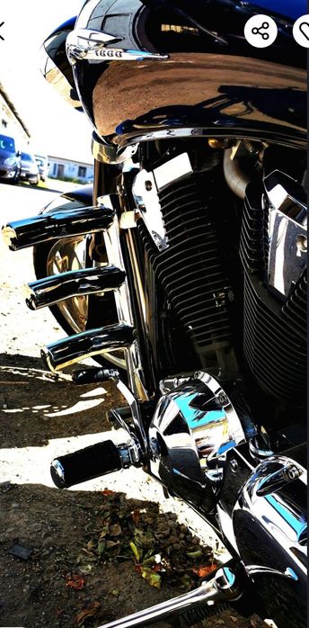 Vând HONDA VTX 1800 F