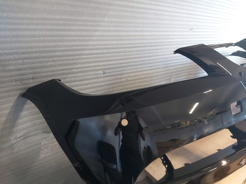 Bara Fata cu Senzori Parcare BMW E90 An 2005-2009 (Cod: 668 (Negru))