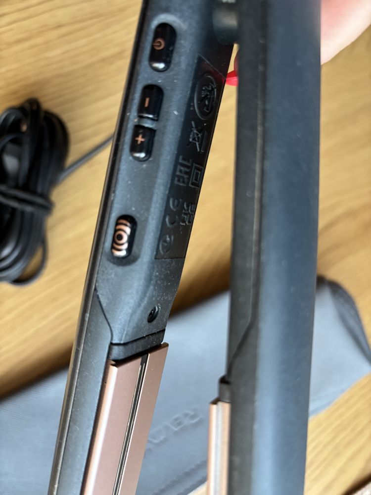 Преса за коса Remington Keratin Protect