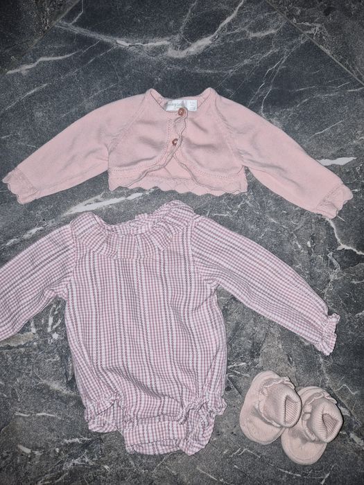 Лот бебешки дрехи за момиче 2 - 4 месеца