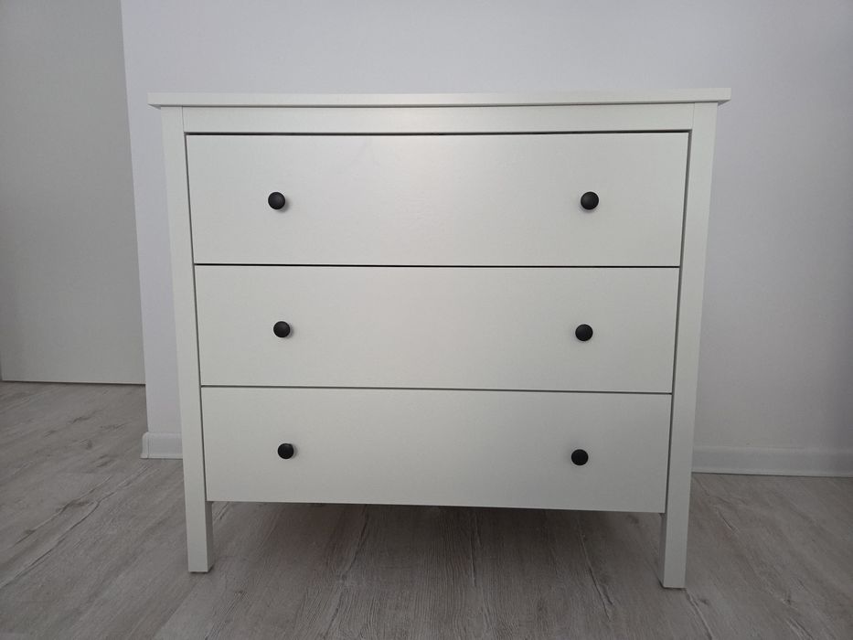 Comoda cu 3 sertare Ikea noua