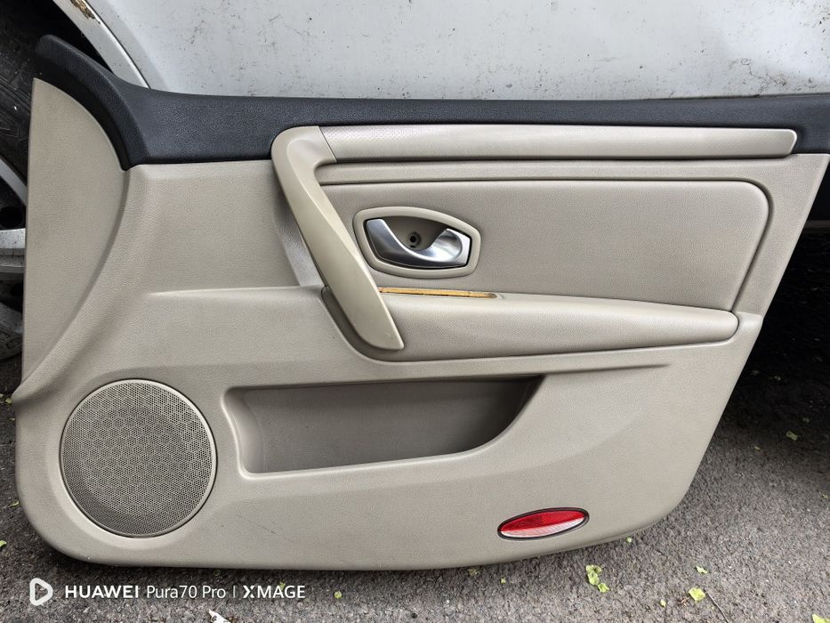 Fete uși Renault Laguna 3