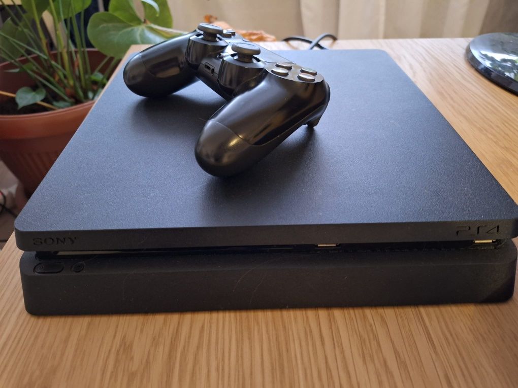 PlayStation 4 Slim 500 GB