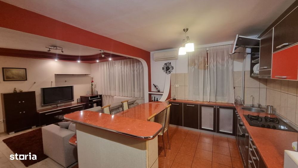 Apartament 3 camere de închiriat Rogerius