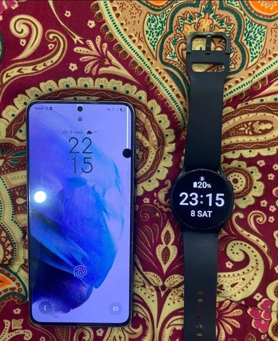 Продаётся samsung s21 +Galaxy Watch 5