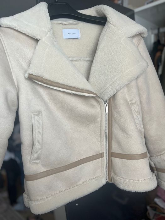 Велурено яке RESERVED