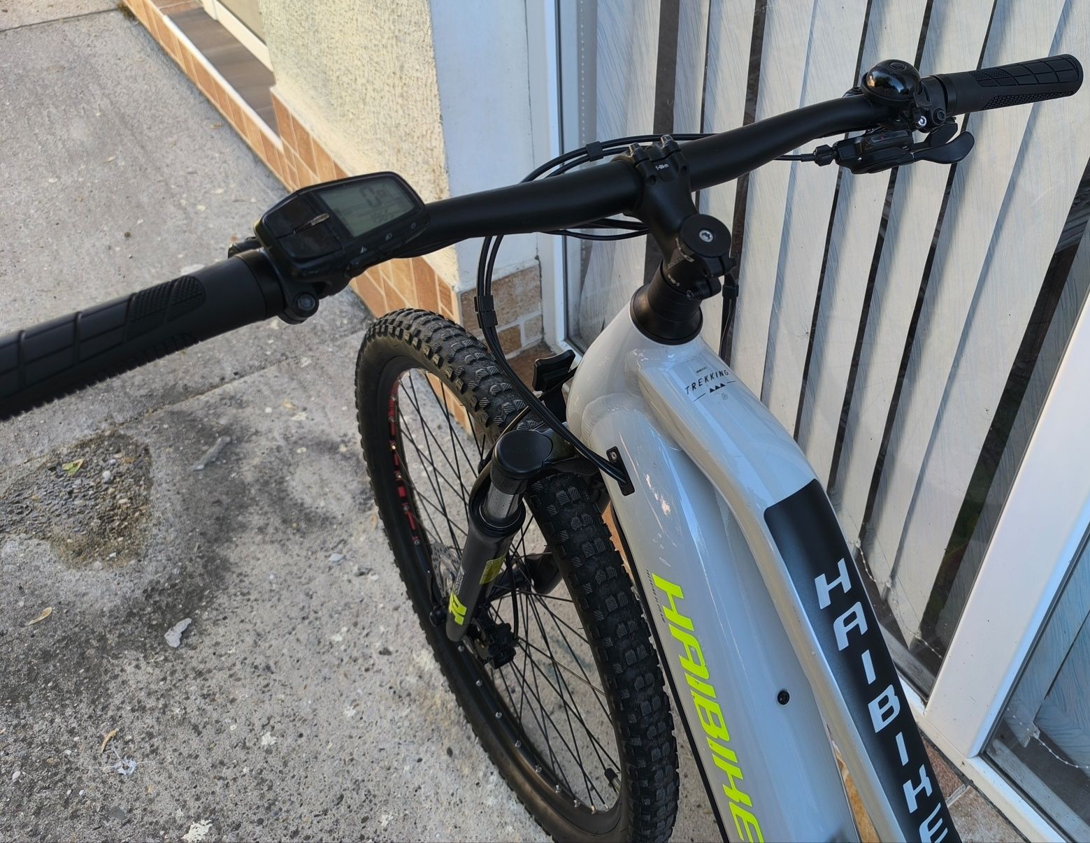 HAIBIKE Trekking 6,електрически велосипед,27.5,YAMAHA