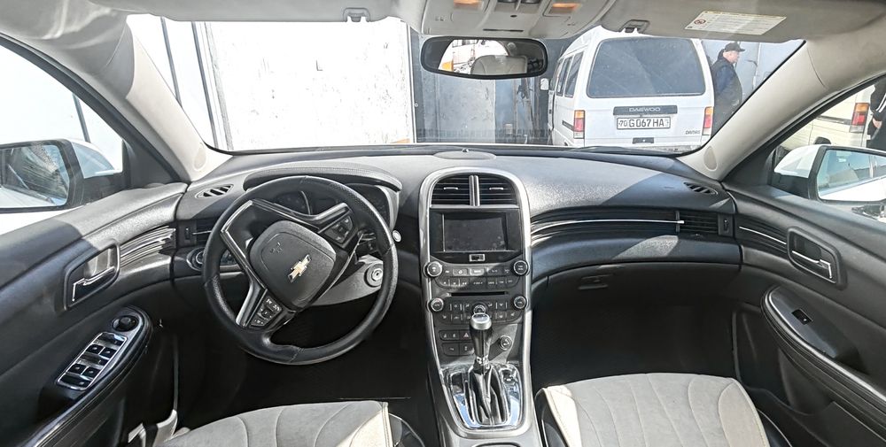 Malibu 1 avtamat 2012 pasz 3 sotiladi